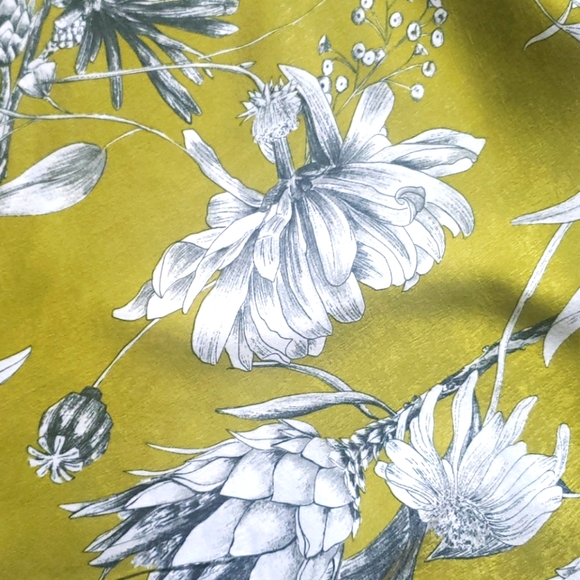 ZARA OLIVE GREEN pencil satin skirt - Picture 9 of 12